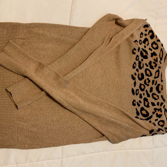 Leopard Sweeter - Picture 3 of 4